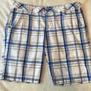 💜 Nollie Bermuda Shorts